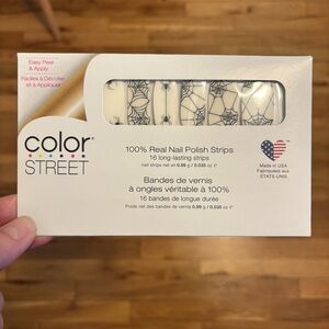 Color Street “Web of Lies” Nail Strips